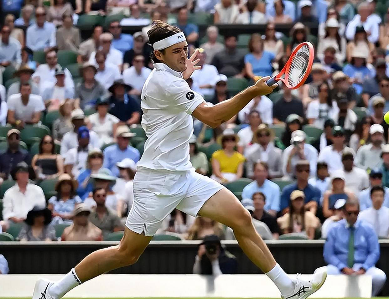 德约科维奇关键节点赛事规则更新，利物浦带队取胜！