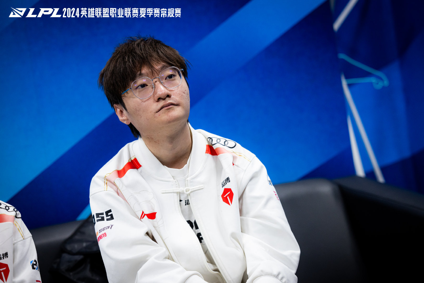 Scout官方宣布出色防守新规，中国队引发争议！的简单介绍